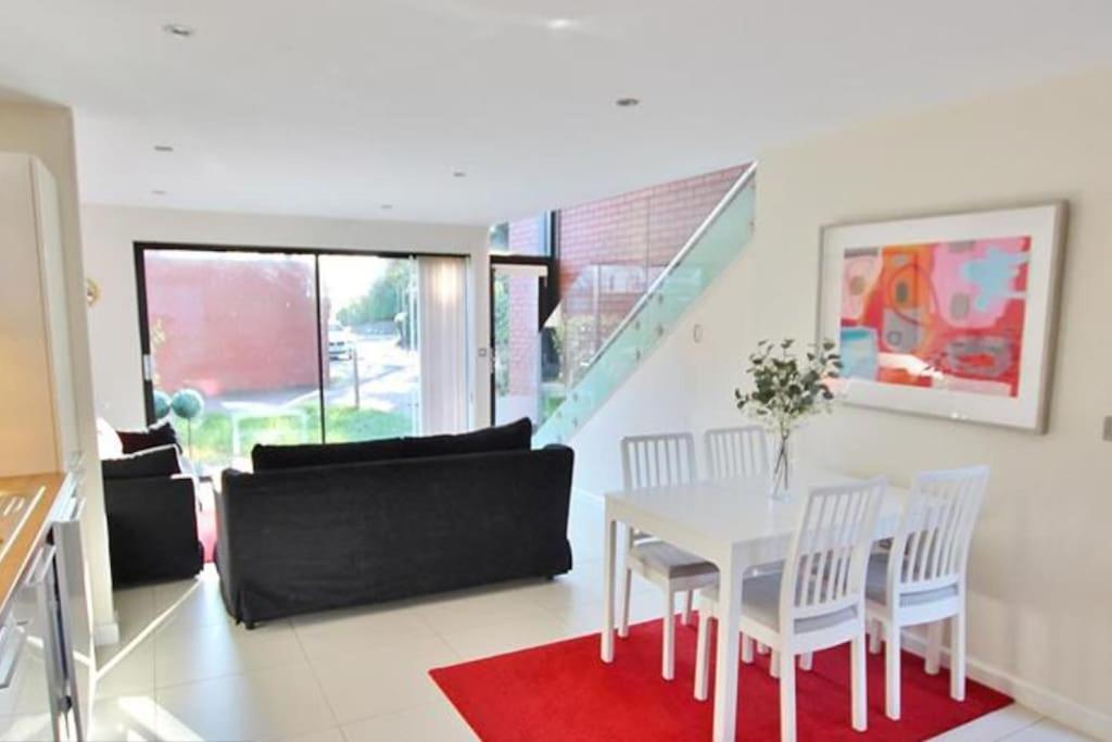 Hidden Gem Apartment Cardiff Exterior foto